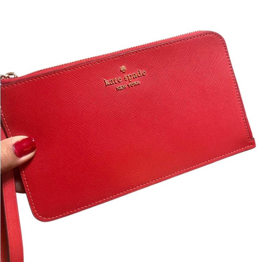 KATE SPADE Wristlet - Picture 13 of 13